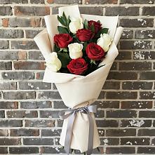 Букет цветов из:  Розы #REPLACE_PRED# Мамакане