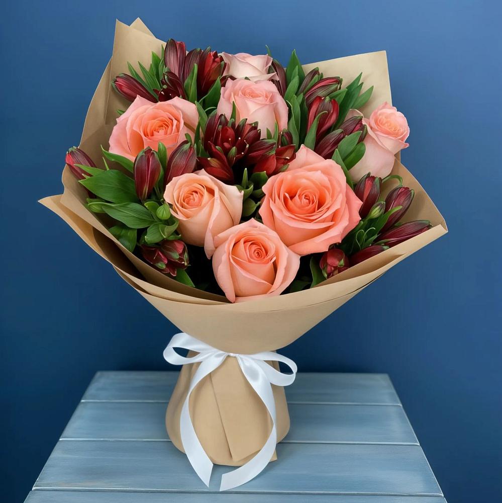 Букет цветов из: Розы и Альстромерии в Мамакане