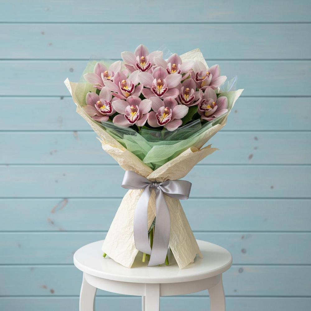 Букет цветов из: Орхидеи и Розы в Мамакане