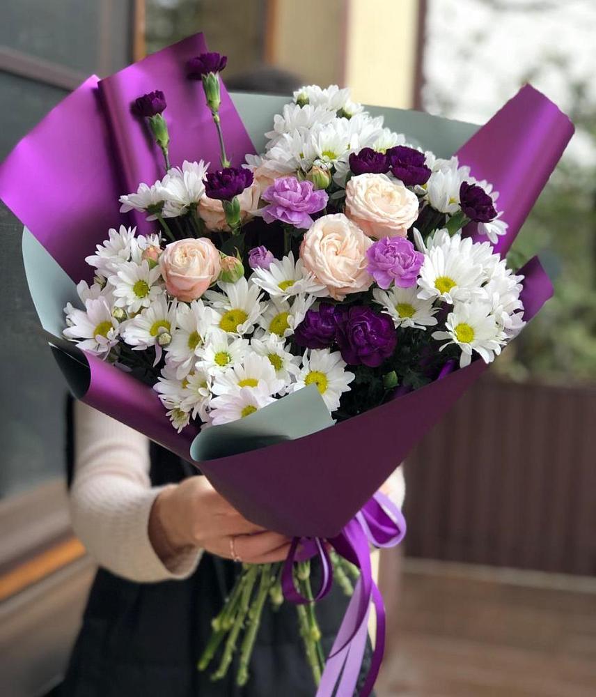 Букет цветов из: Хризантемы, Гвоздики и Розы в Мамакане
