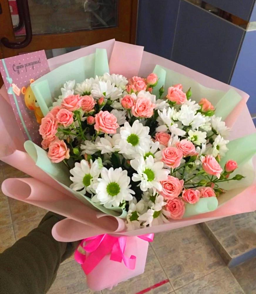 Букет цветов из: Розы и Хризантемы в Мамакане