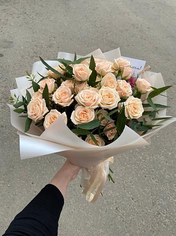 Букет Кремовые розы Латте в Мамакане