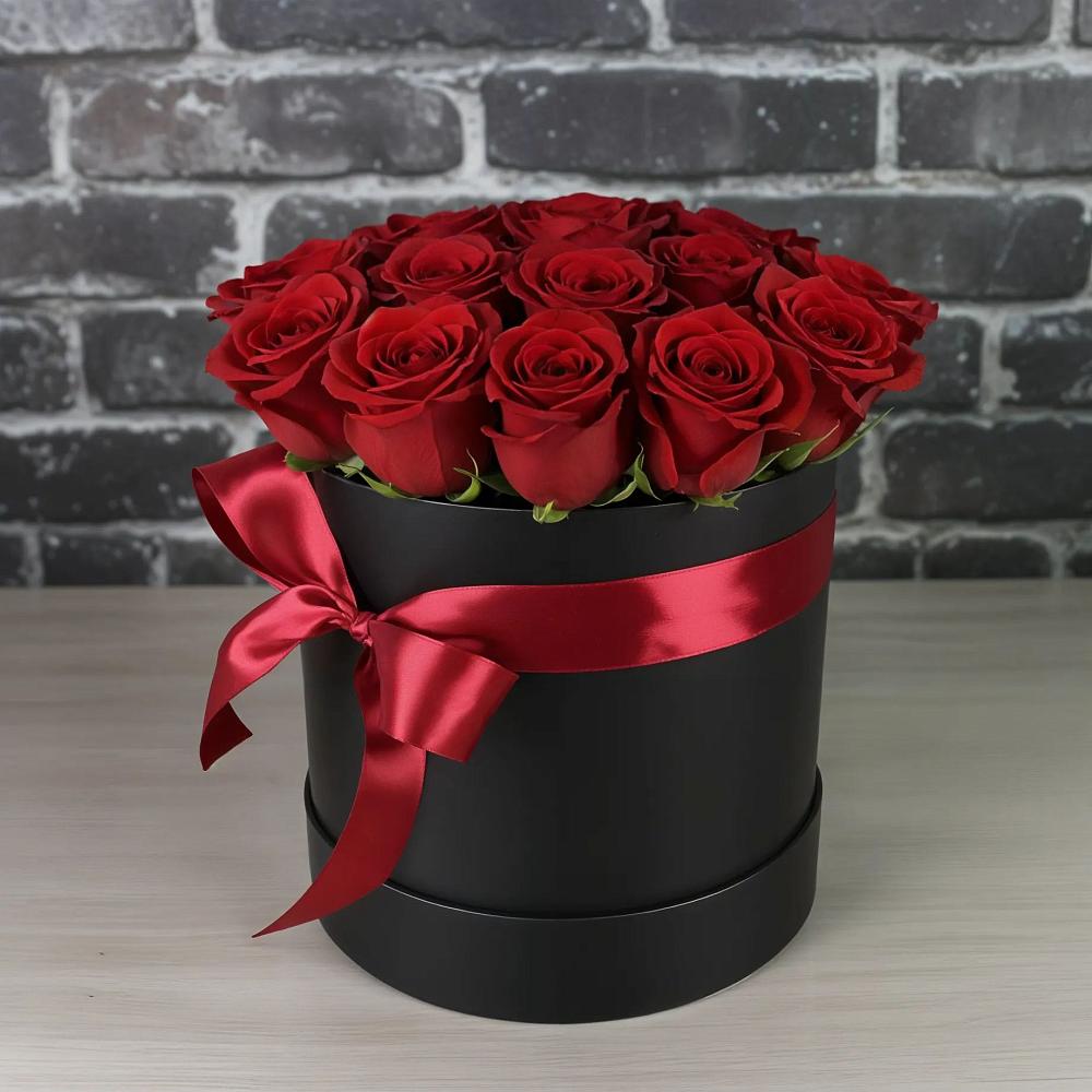 Цветочная композиция из Розы в шляпной коробке в Мамакане