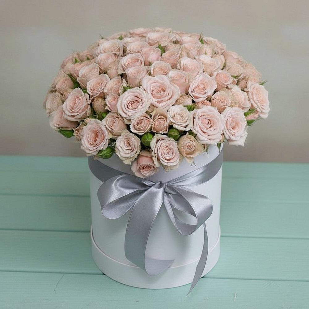 Цветочная композиция из Розы в шляпной коробке в Мамакане